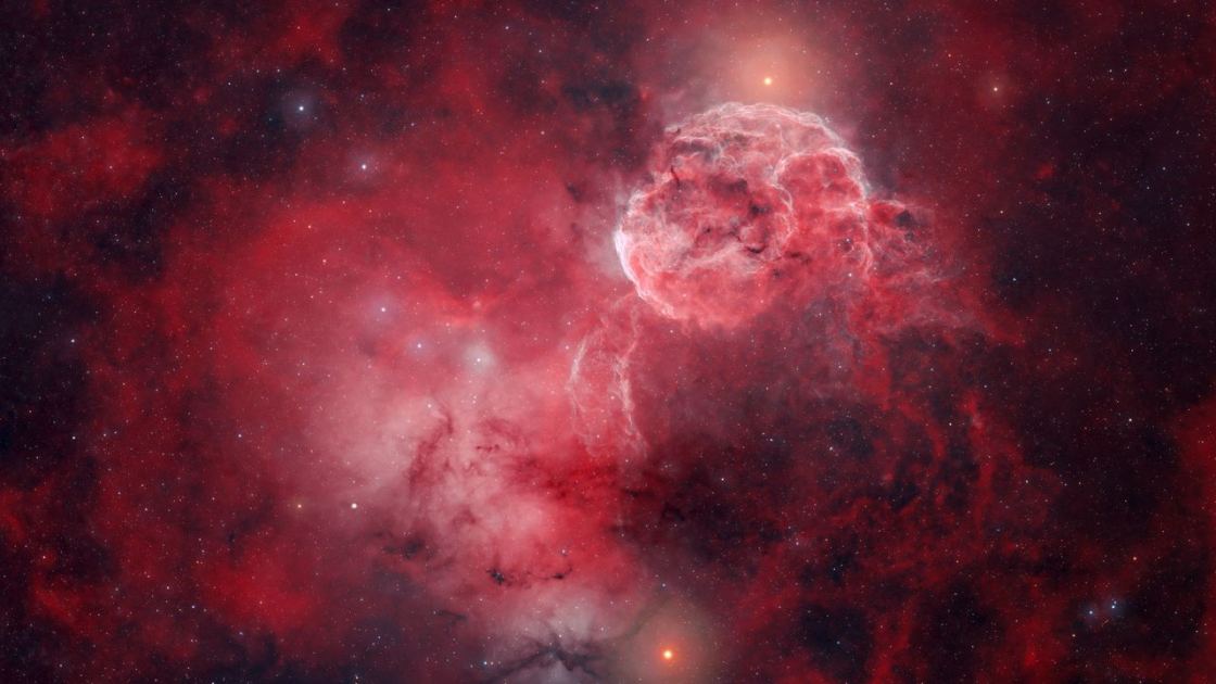  A jellyfish or a brain? Tell us what you see in this gorgeous deep-space nebula photo 