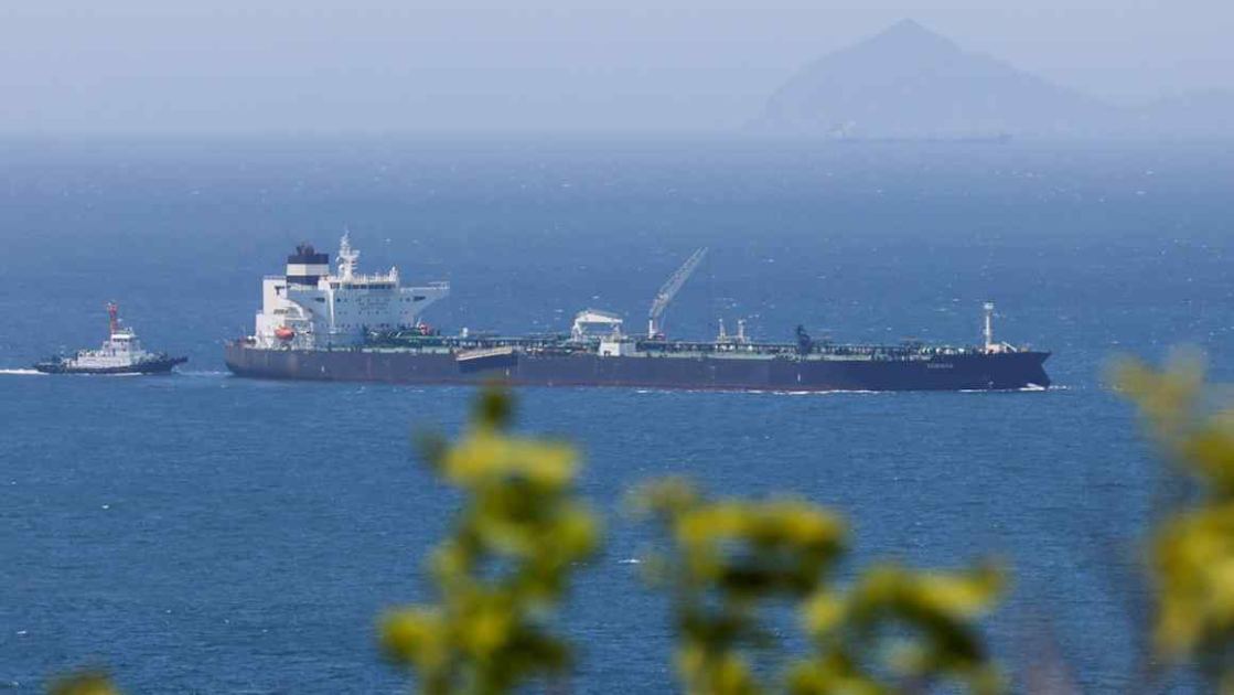 Oil price back at prewar levels as Gulf flows pick up