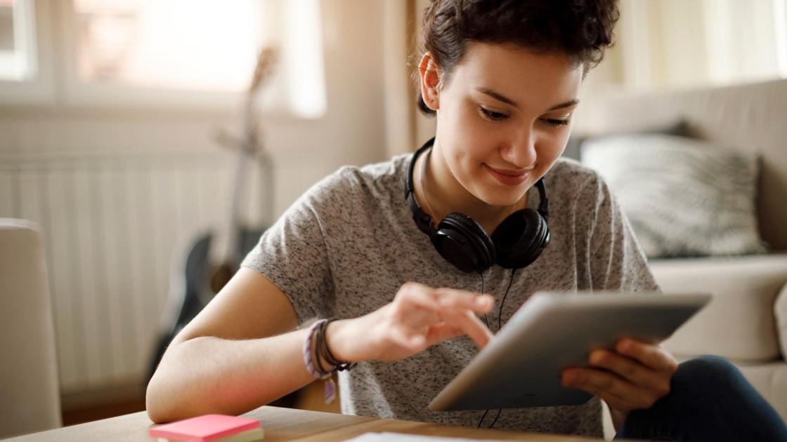 Best iPad for Students 2026: Which iPad should you buy for School or University?