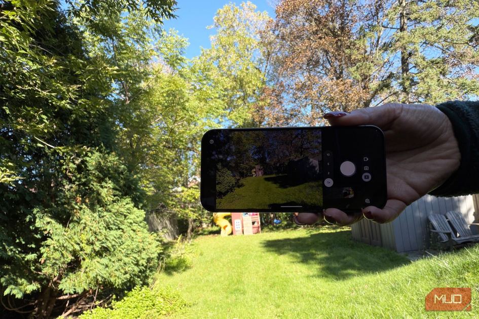 The Pixel 11's best camera trick never fires if you just press the shutter