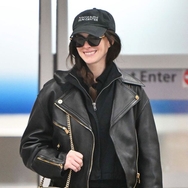  Yep, This Is Officially the Cool-Girl It Item to Wear to the Airport Right Now 