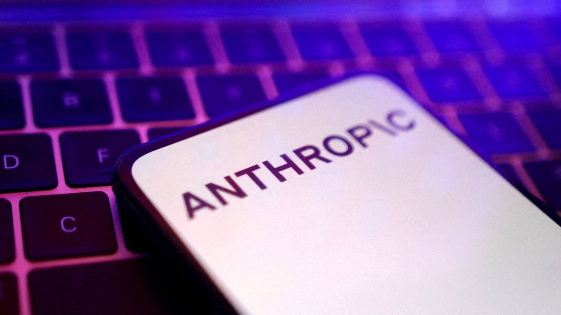 Trump tells US government to ‘immediately’ stop using Anthropic AI tech